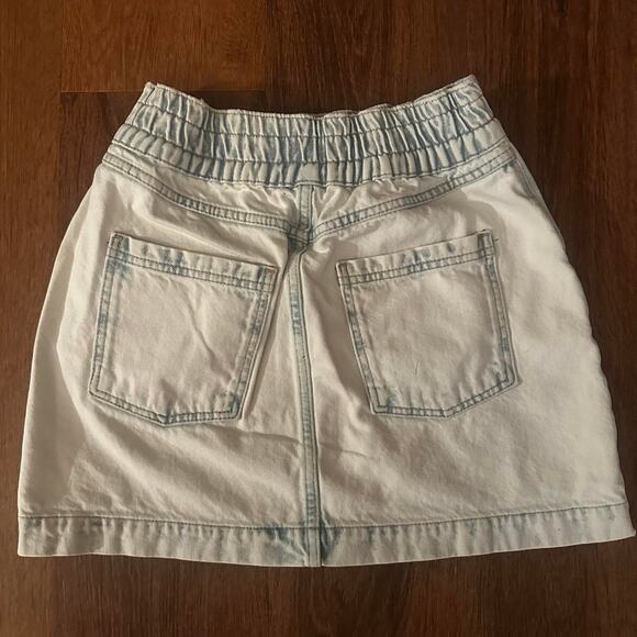 BDG Light Blue Wash Denim Mini Skirt Size M - Picture 2 of 4